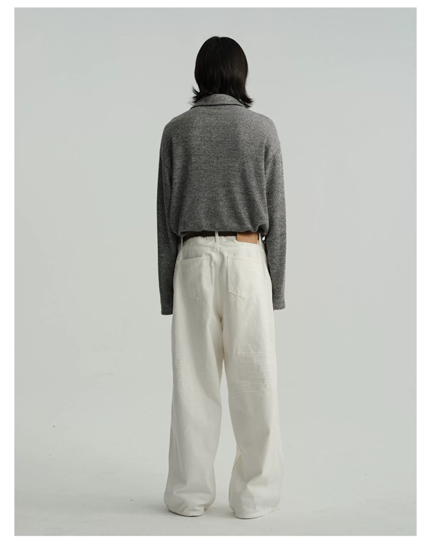 WHEAT SLEEVE Textured V-Neck Sweater